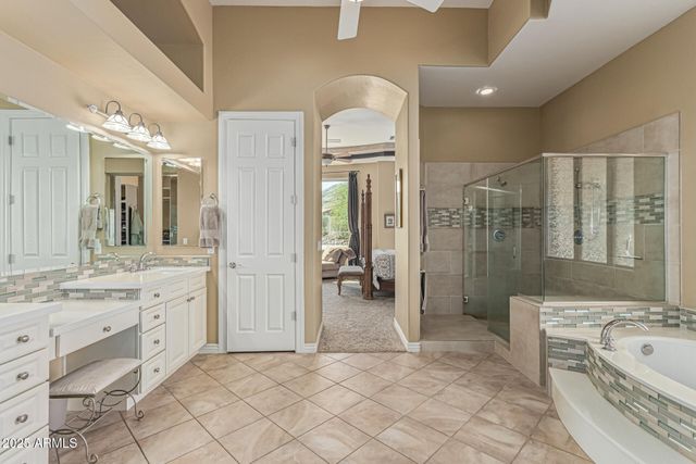 1619 W MOODY Trail, Phoenix, AZ 85041