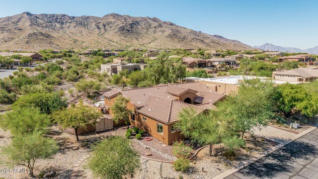 1619 W MOODY Trail, Phoenix, AZ 85041