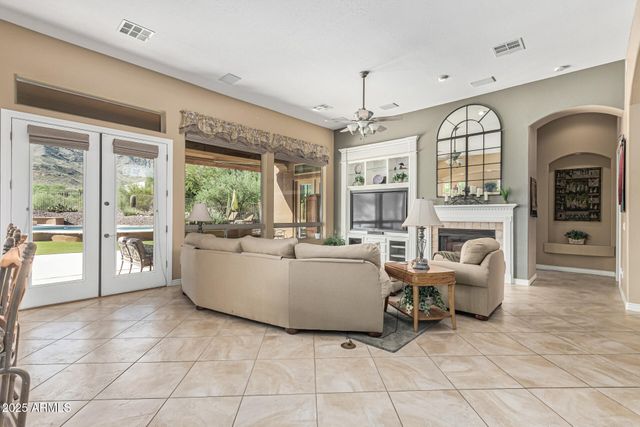 1619 W MOODY Trail, Phoenix, AZ 85041