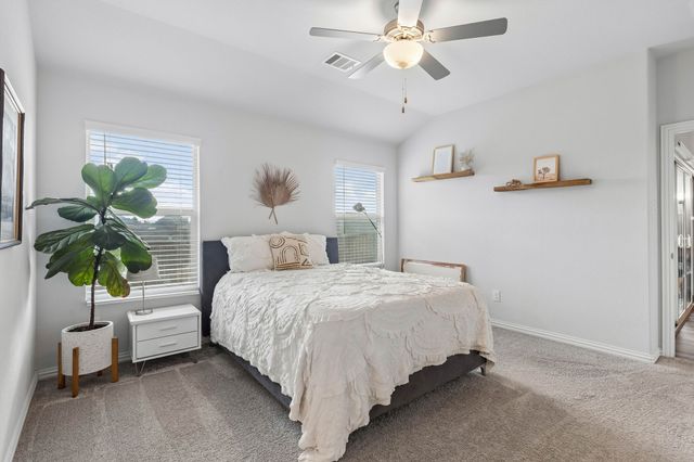 5549 Cypress Willow Bend, Fort Worth, TX 76126