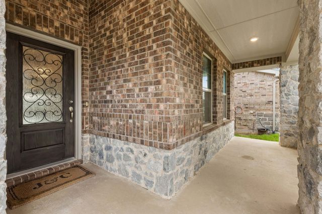 5549 Cypress Willow Bend, Fort Worth, TX 76126