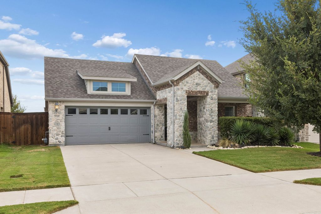 5549 Cypress Willow Bend, Fort Worth, TX 76126 — photo 2
