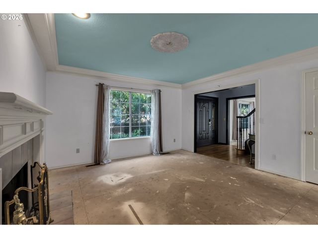 706 Sw COLONY Dr, Portland, OR 97219