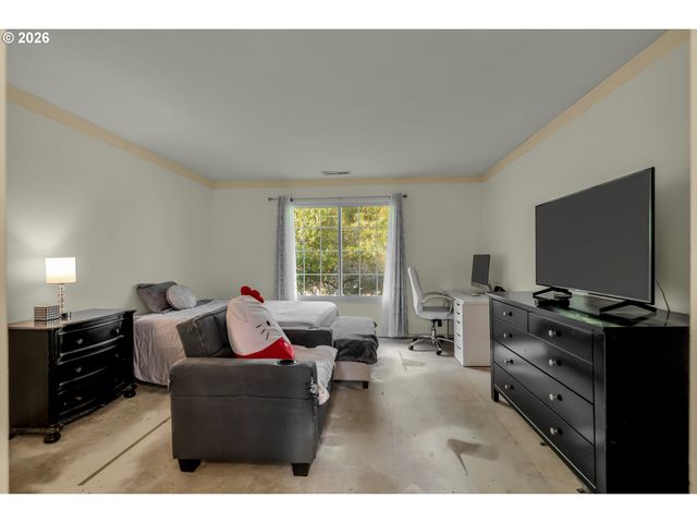 706 Sw COLONY Dr, Portland, OR 97219
