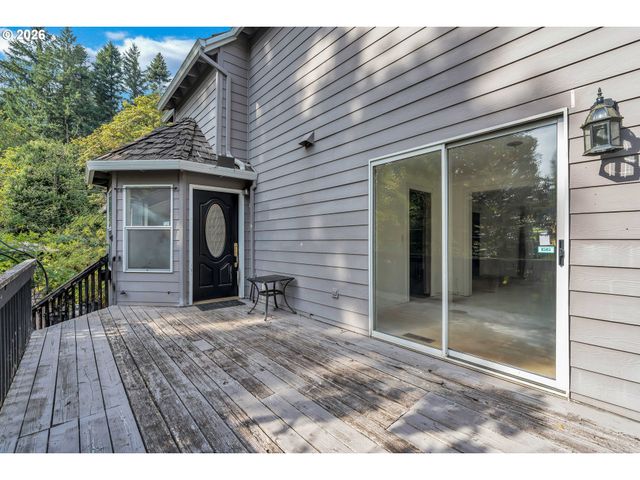 706 Sw COLONY Dr, Portland, OR 97219