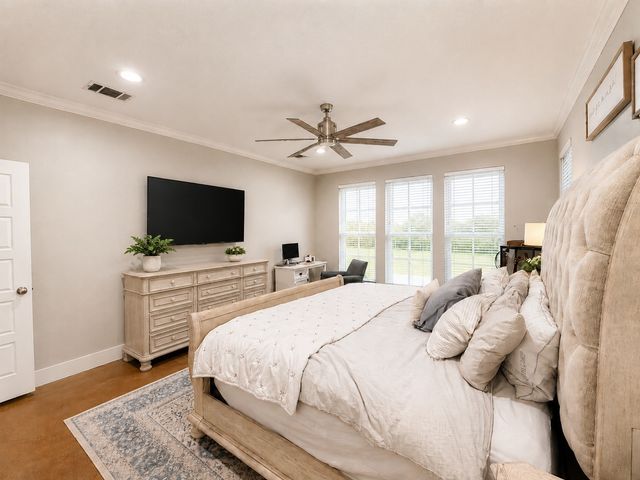 7204 Montgomery Road, Midlothian, TX 76065