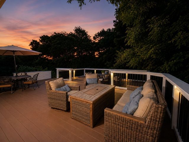 7204 Montgomery Road, Midlothian, TX 76065