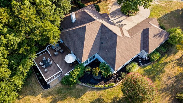 7204 Montgomery Road, Midlothian, TX 76065