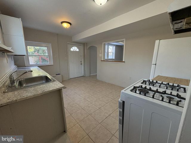 165 ERIAL RD, Clementon, NJ 08021