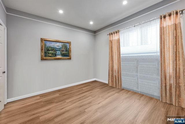 134 Arthur Court, Mahwah, NJ 07430