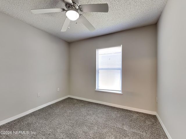 6637 GENTLE OAKS Drive E, Jacksonville, FL 32244