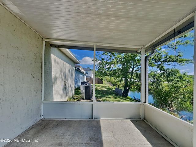 6637 GENTLE OAKS Drive E, Jacksonville, FL 32244