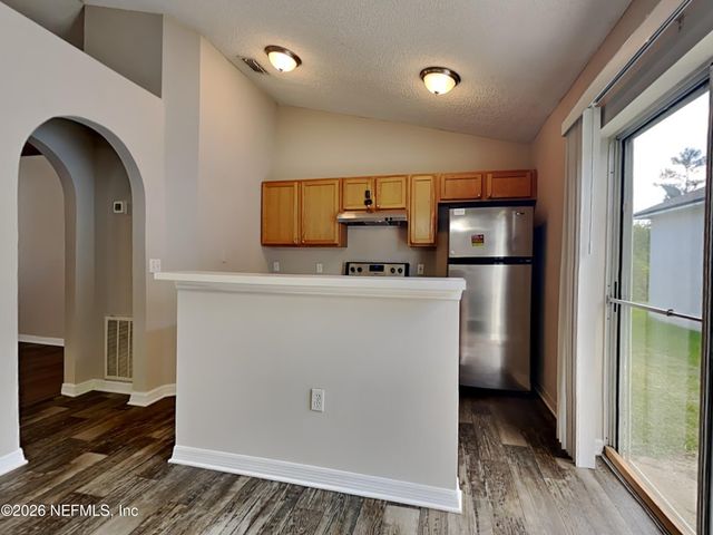 6637 GENTLE OAKS Drive E, Jacksonville, FL 32244