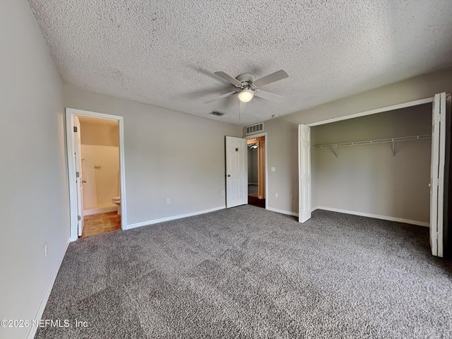 6637 GENTLE OAKS Drive E, Jacksonville, FL 32244