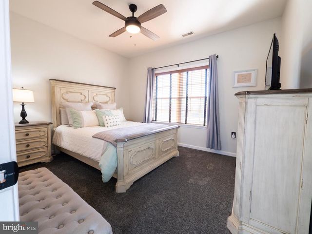 1225 BROWN RD, Martinsburg, WV 25404