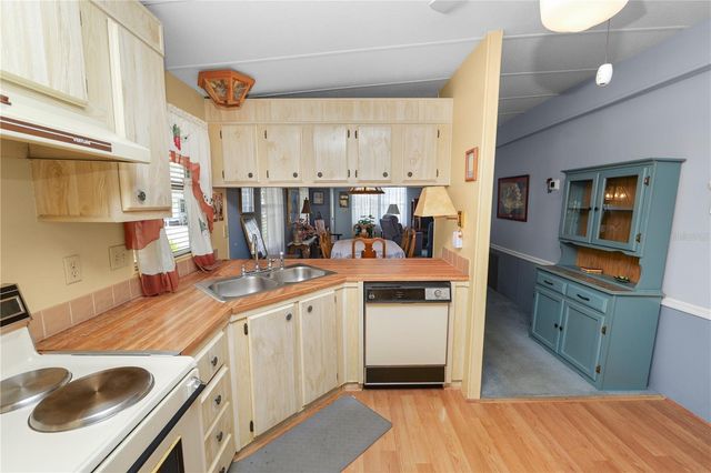 1008 ELIZABETH LANE, Lakeland, FL 33809