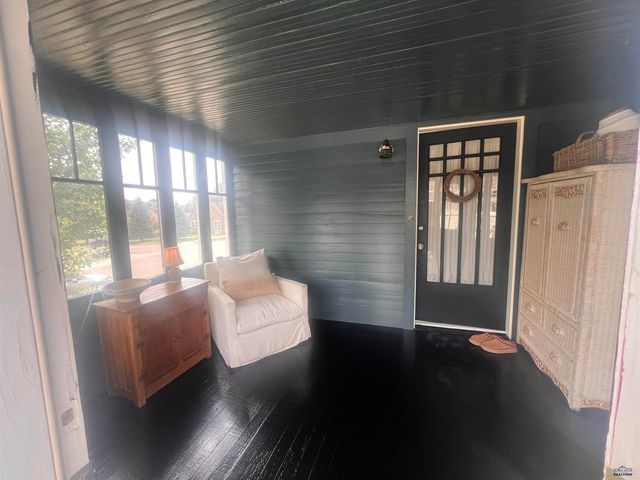 1421 11TH ST, Rapid City, SD 57701