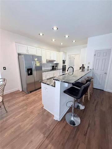 1085 Grace Hadaway Ln, Lawrenceville, GA 30043