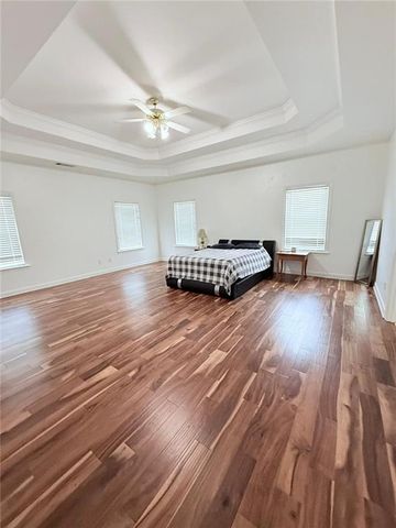 1085 Grace Hadaway Ln, Lawrenceville, GA 30043