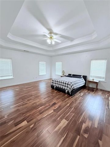 1085 Grace Hadaway Ln, Lawrenceville, GA 30043