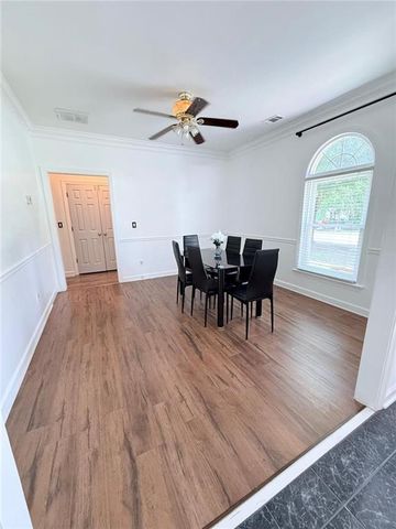1085 Grace Hadaway Ln, Lawrenceville, GA 30043