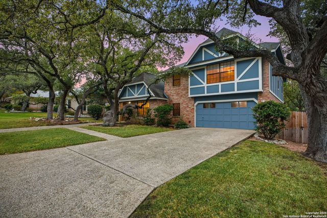 13123 HUNTERS SPRING ST, San Antonio, TX 78230