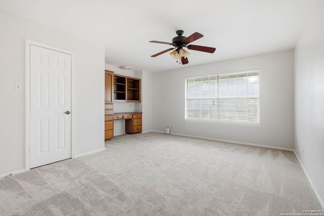 13123 HUNTERS SPRING ST, San Antonio, TX 78230