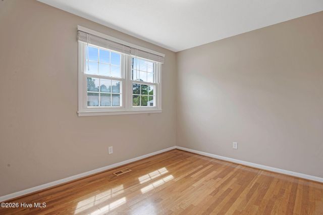 405 Seminole Trail, Jacksonville, NC 28540