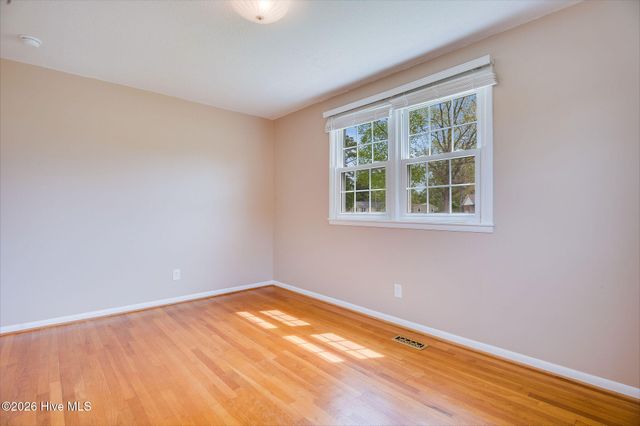 405 Seminole Trail, Jacksonville, NC 28540