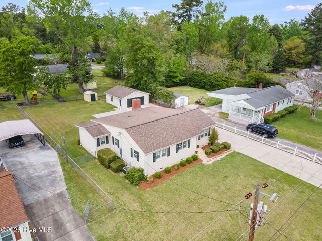 405 Seminole Trail, Jacksonville, NC 28540