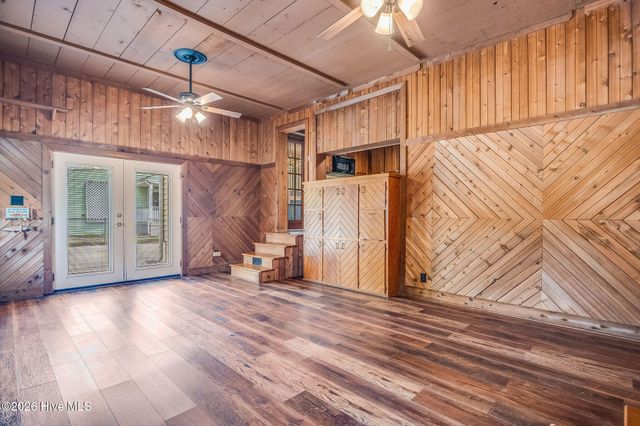 405 Seminole Trail, Jacksonville, NC 28540