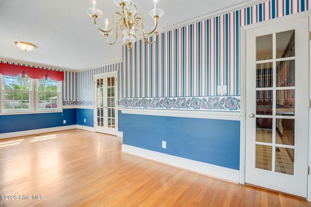 405 Seminole Trail, Jacksonville, NC 28540