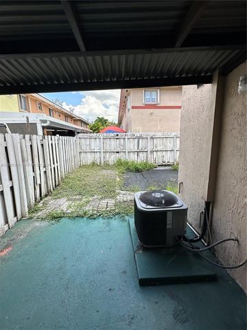 920 NW 78th Ave 9B, Miami, FL 33126