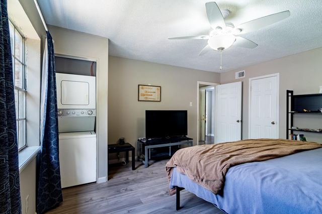 7900 Westheimer Road 216, Houston, TX 77063