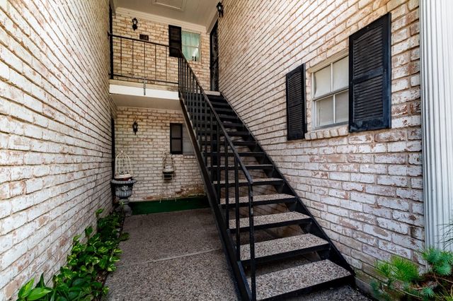 7900 Westheimer Road 216, Houston, TX 77063