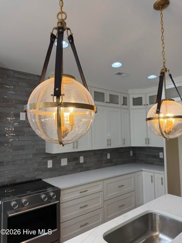 103 Fairway Lane, Cape Carteret, NC 28584