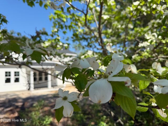 103 Fairway Lane, Cape Carteret, NC 28584