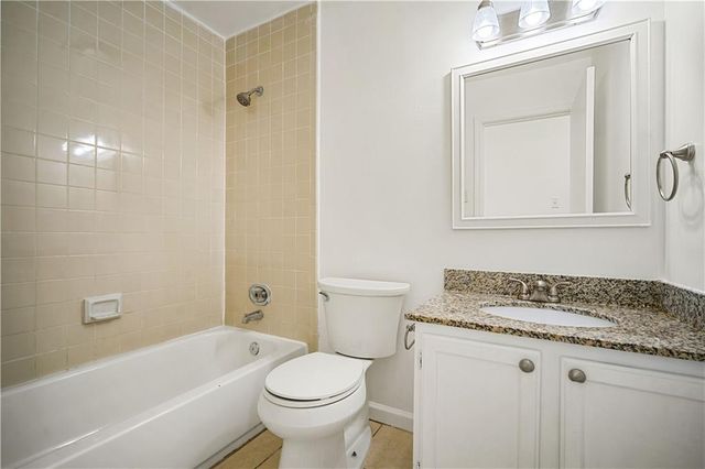 6701 Dickens Ferry Road 106, Mobile, AL 36608