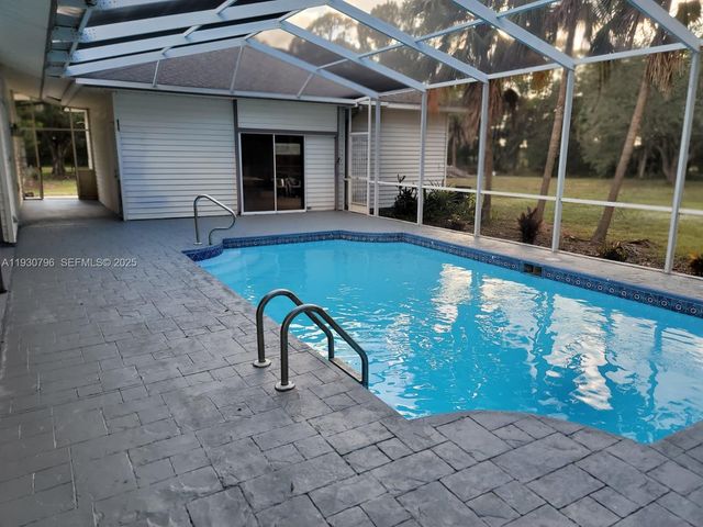 7820 Rich RD, Fort Myers, FL 33917