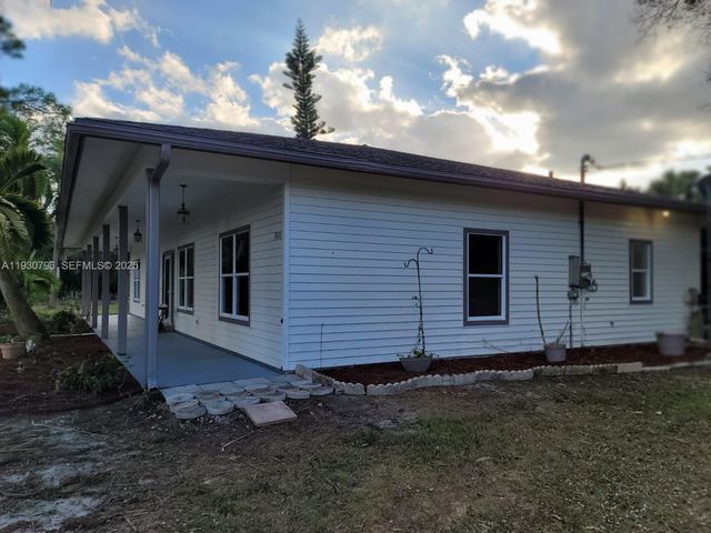 7820 Rich RD, Fort Myers, FL 33917