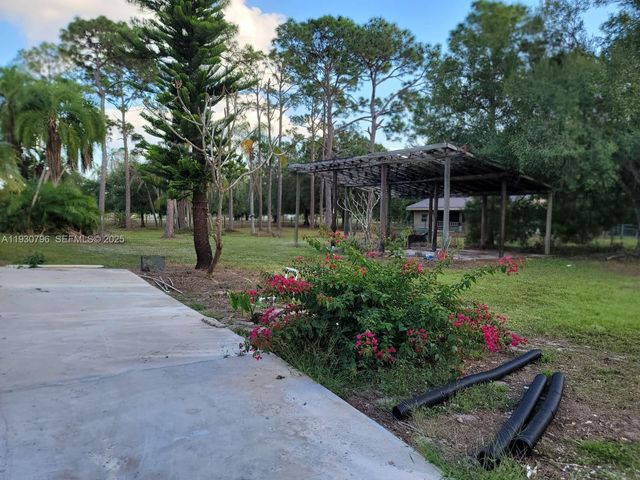 7820 Rich RD, Fort Myers, FL 33917