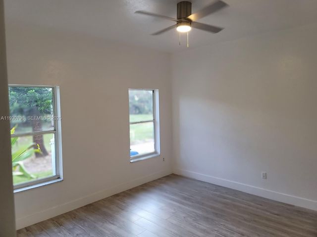 7820 Rich RD, Fort Myers, FL 33917