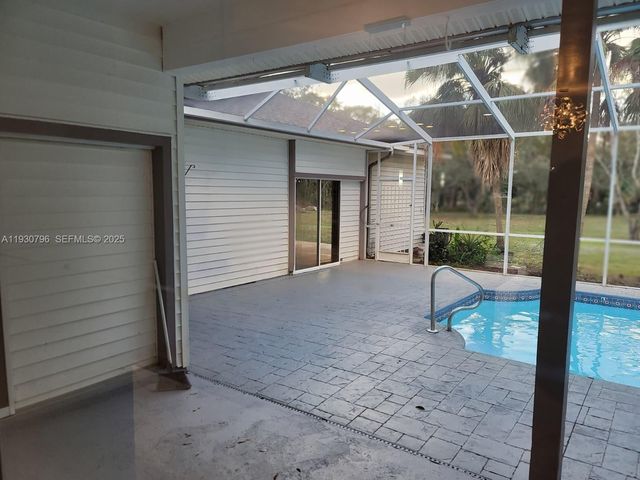 7820 Rich RD, Fort Myers, FL 33917