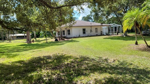7820 Rich RD, Fort Myers, FL 33917