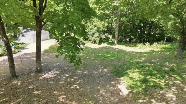 3832 Northern Ave, Spring Park, MN 55384