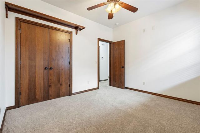 3001 Prairie Field Lane, Moore, OK 73160