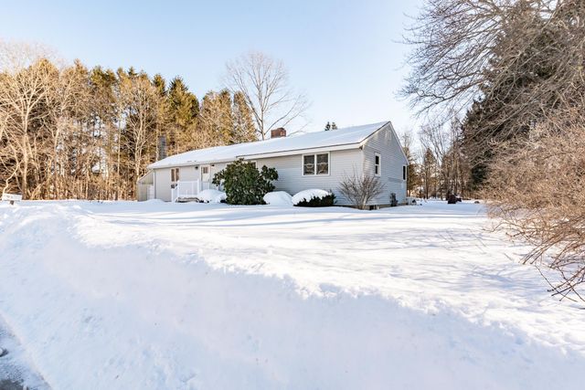 11 Lamson Lane, Hampton, NH 03842
