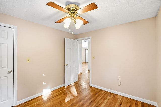 11 Lamson Lane, Hampton, NH 03842