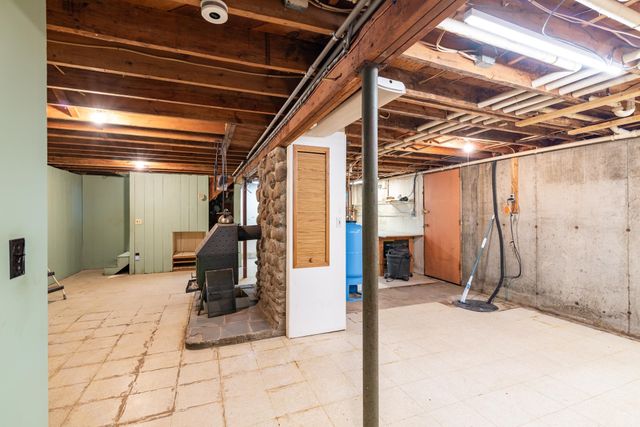 11 Lamson Lane, Hampton, NH 03842