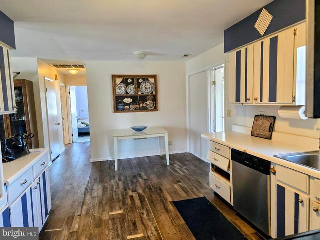 1905 BAYSIDE DR, Chester, MD 21619